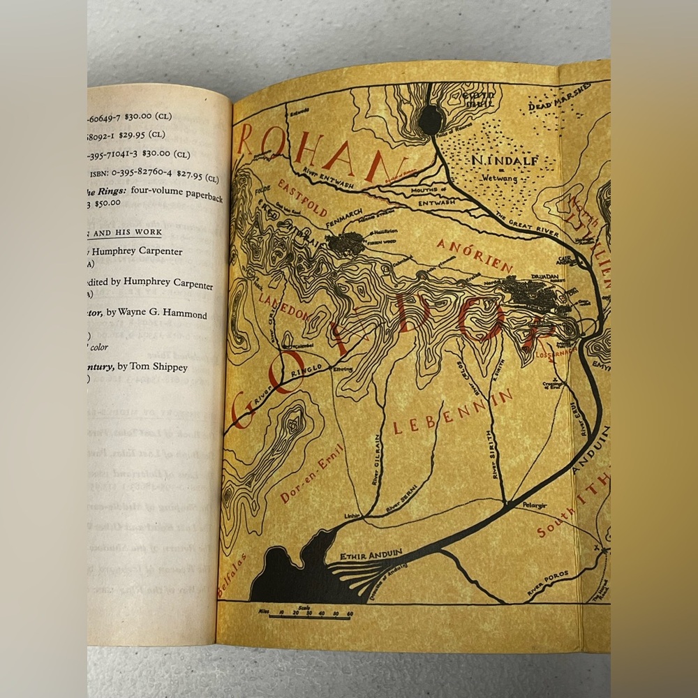 The Lord of the Rings by JRR Tolkien - Picture 6 of 9